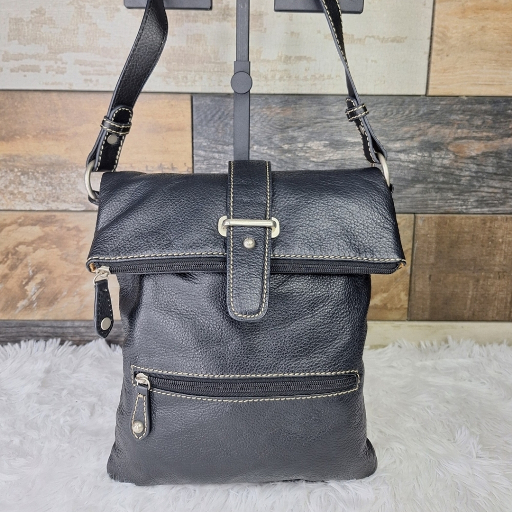 BAGGS North South Pebbled Leather Crossbody Bag - A601069